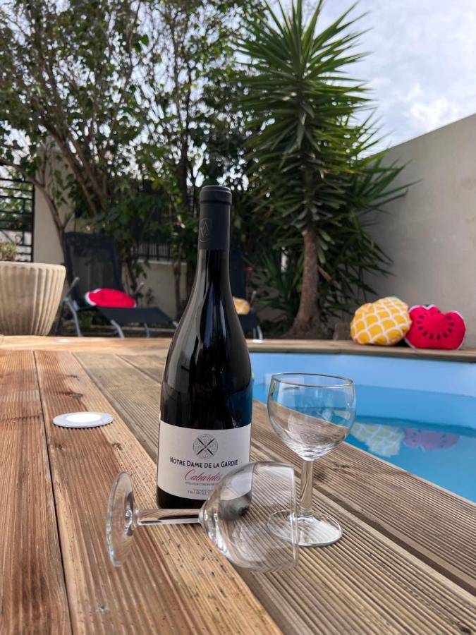 Charmante Maison Climatisee Avec Piscine Au Calme A 카르카손 외부 사진